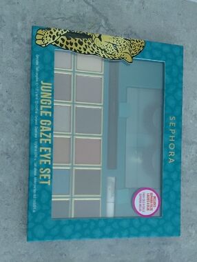 Sephora Teal Jungle Gaze Eye Set - Neutral Shadow Palette